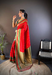 Elegant Red Banarasi Saree – Pure Silk & Zari Weaving