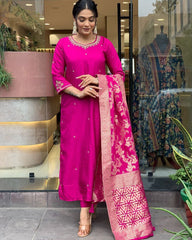 Heavy dark pink kurti Banana Chanderi Suit with Dupatta – Premium Ethnic Wear