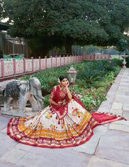 Affordable Luxury: Shop Our Stunning  banarasi silk lehenga Cholis Online