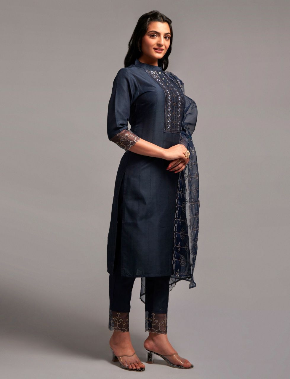 blue colour kurti​

