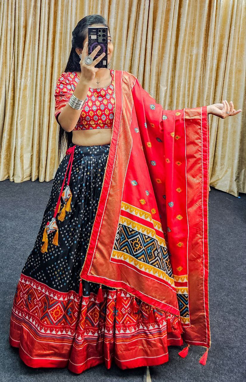 black lehenga​

