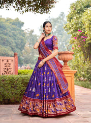 Luxurious Purple Lehenga – Foil Work & Elegant Weaving